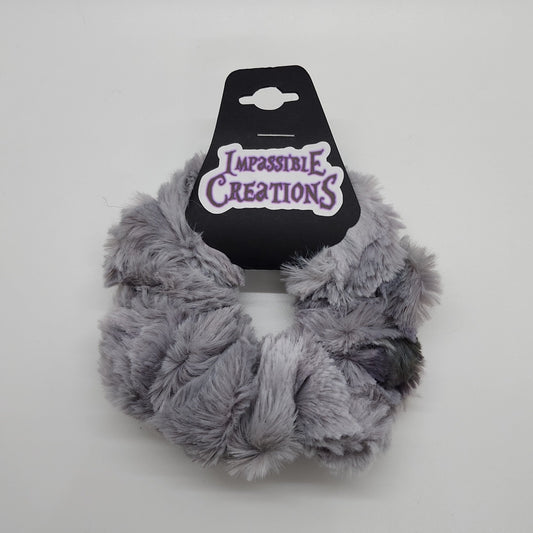 Urvan- Scrunchie